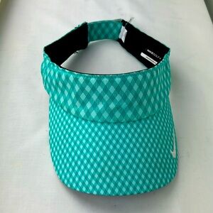 Nike golf Women sun catcher hat